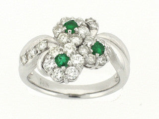 DPGR0007 Three-Emerald Center Stone in 3-Flower Design